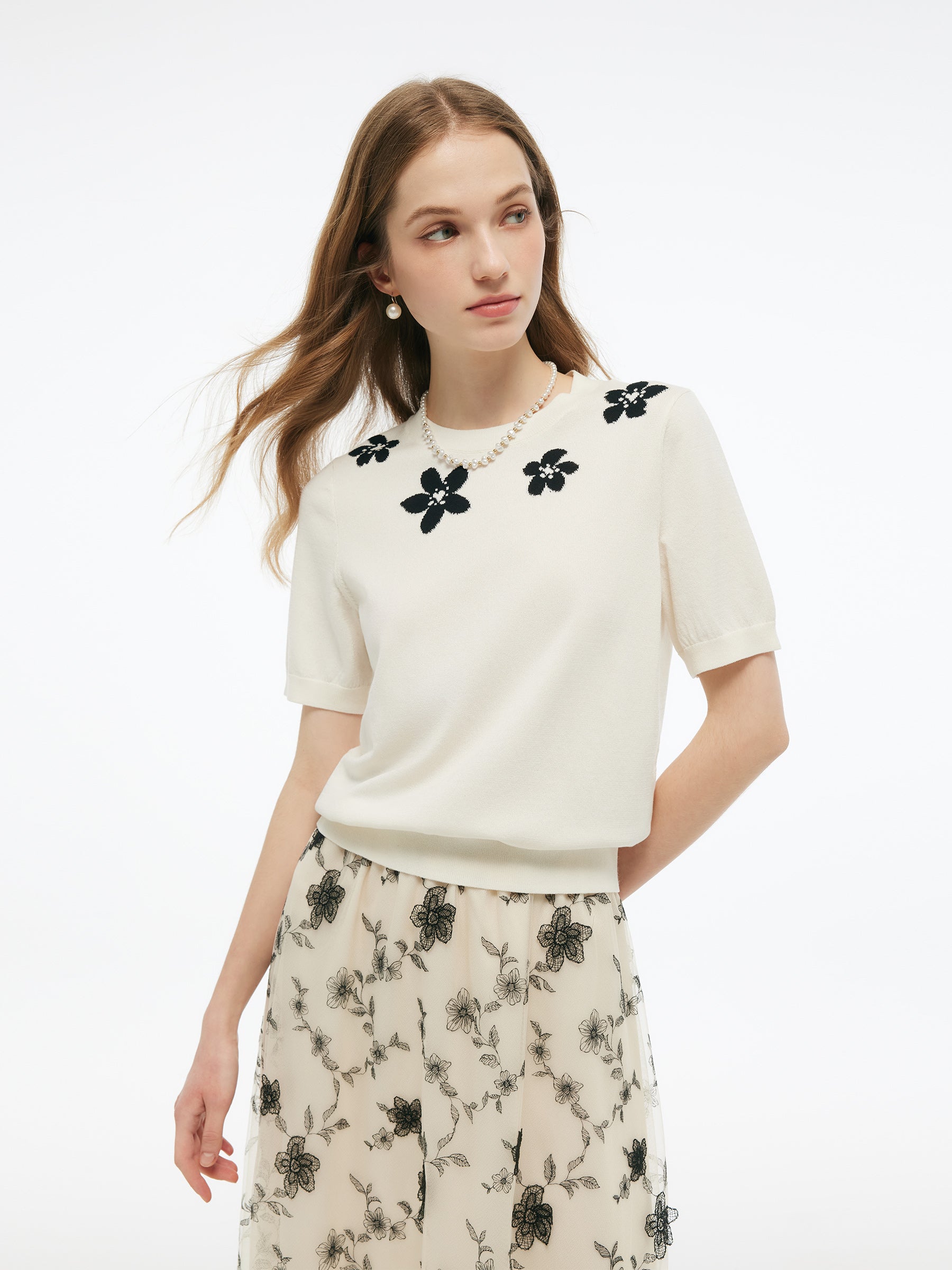 Tencel Blend Floral Jacquard Women Knit Top GOELIA