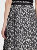 Rose Jacquard Pleated Women Mamianqun With Bottomed Skirt GOELIA