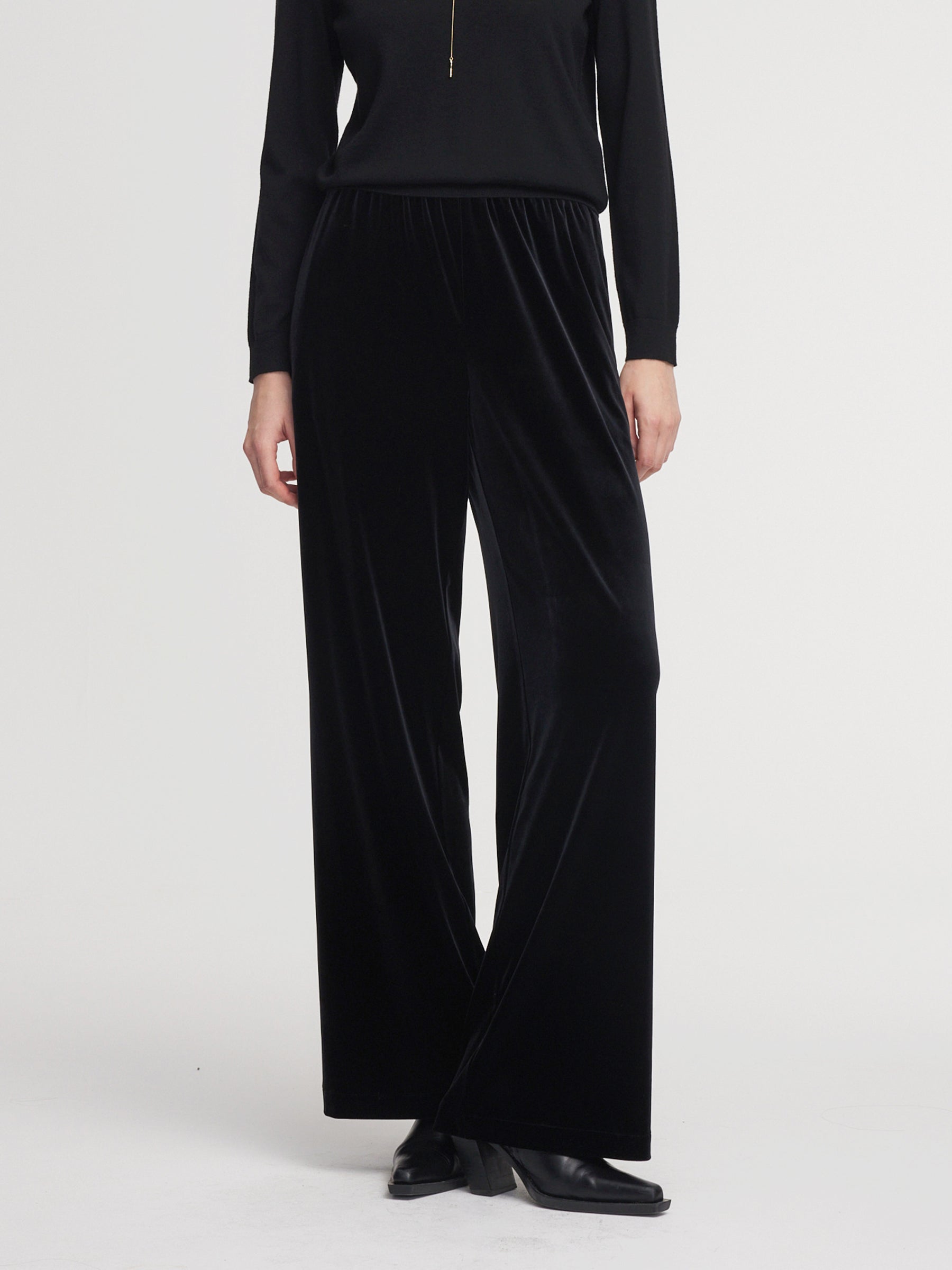 [Preview] Velvet Straight Wide Leg Women Pants GOELIA