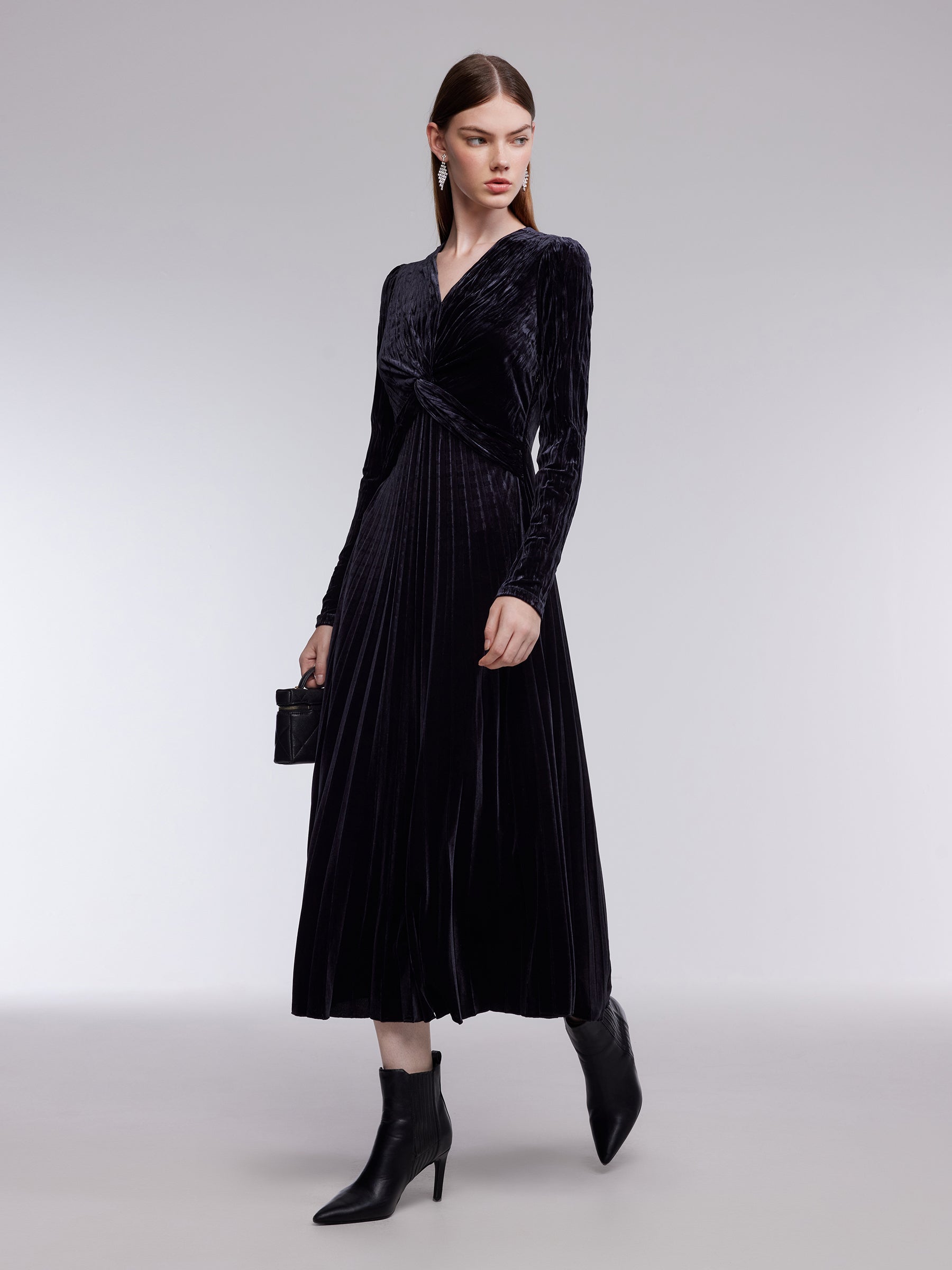 Velvet Twist Front Women V-Neck Pleated Maxi Dress GOELIA