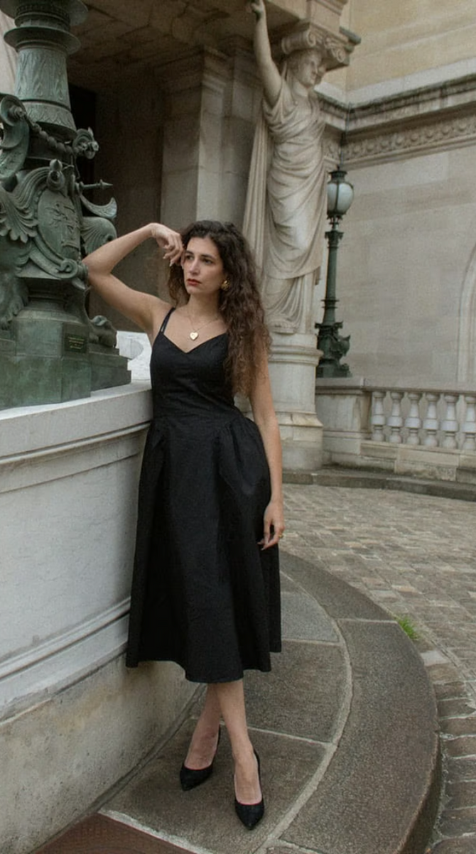 How to Style Off the Shoulder Dress?  GOELIA