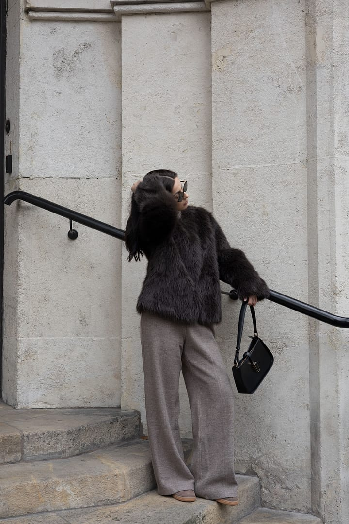What to Wear in Italy in Winter?  GOELIA
