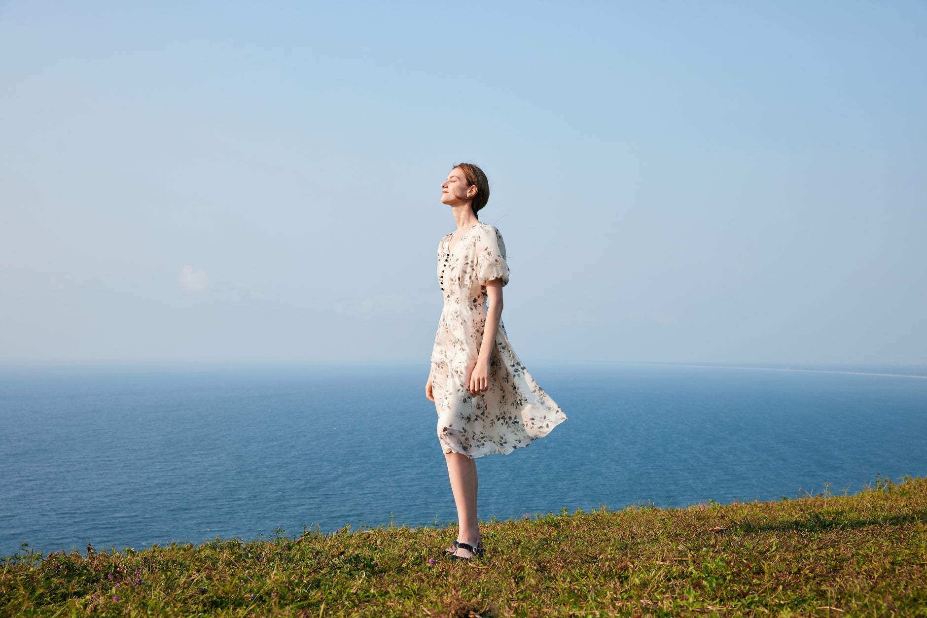 What Is a Midi Dress? GOELIA What Is a Midi Dress? GOELIA