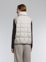 [Preview] Lightweight Goose Down Vest GOELIA