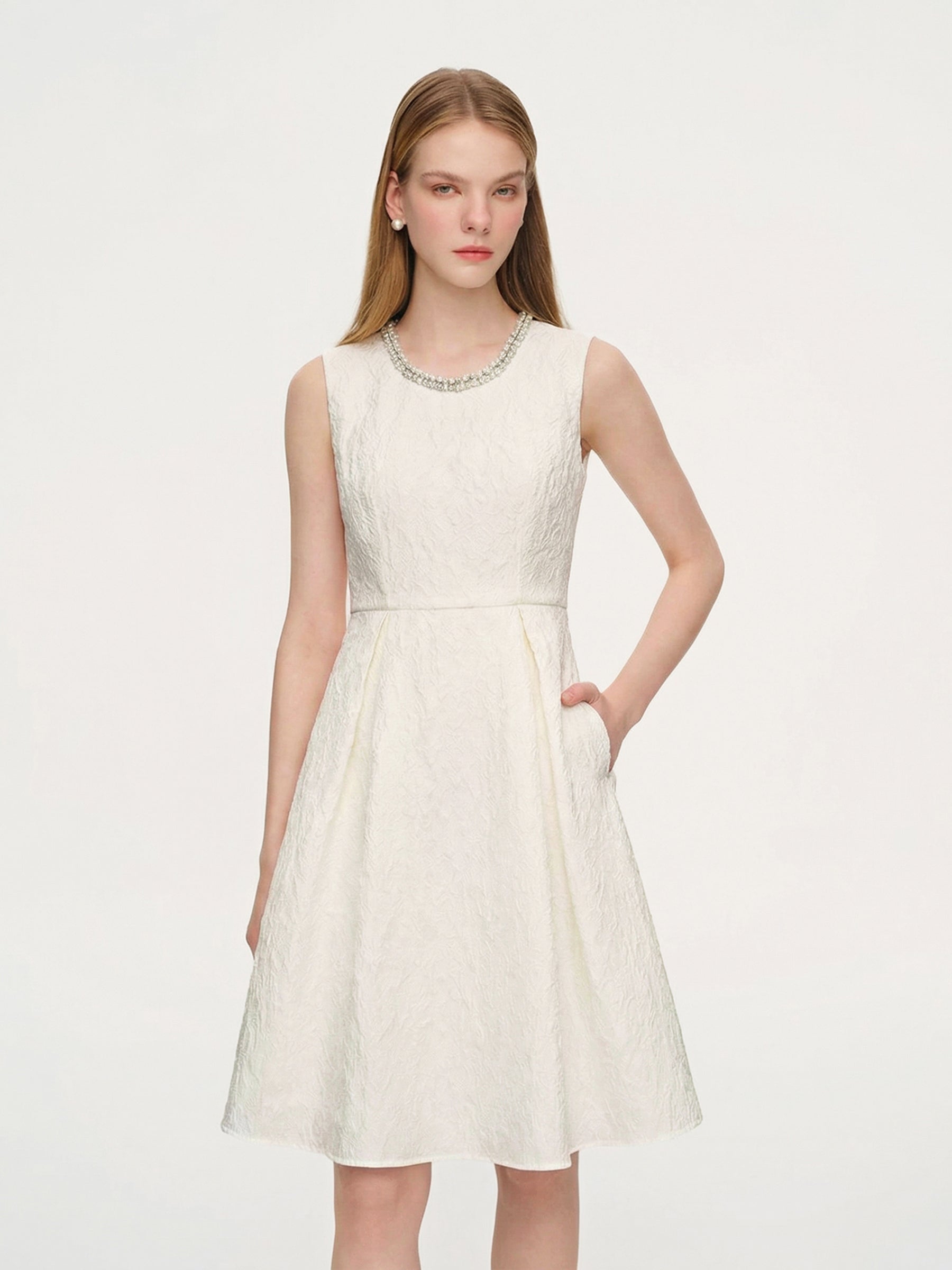 [Preview] Jacquard Beaded Neckline Women Sleeveless Midi Dress GOELIA
