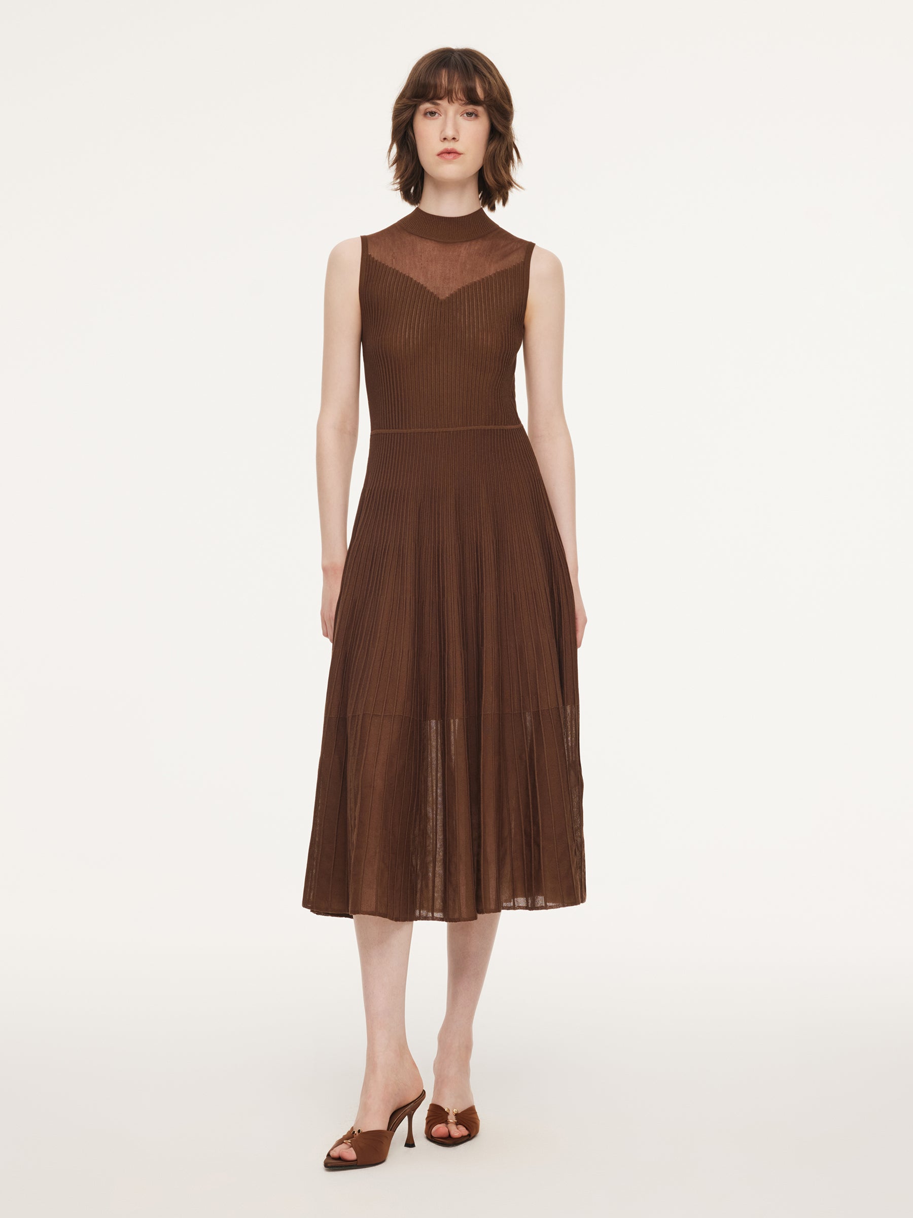 Mock Neck Sleeveless A-Line Women Pleated Maxi Dress GOELIA