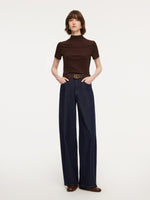 Denim Curved-Leg Women Jeans With Leather Belt GOELIA