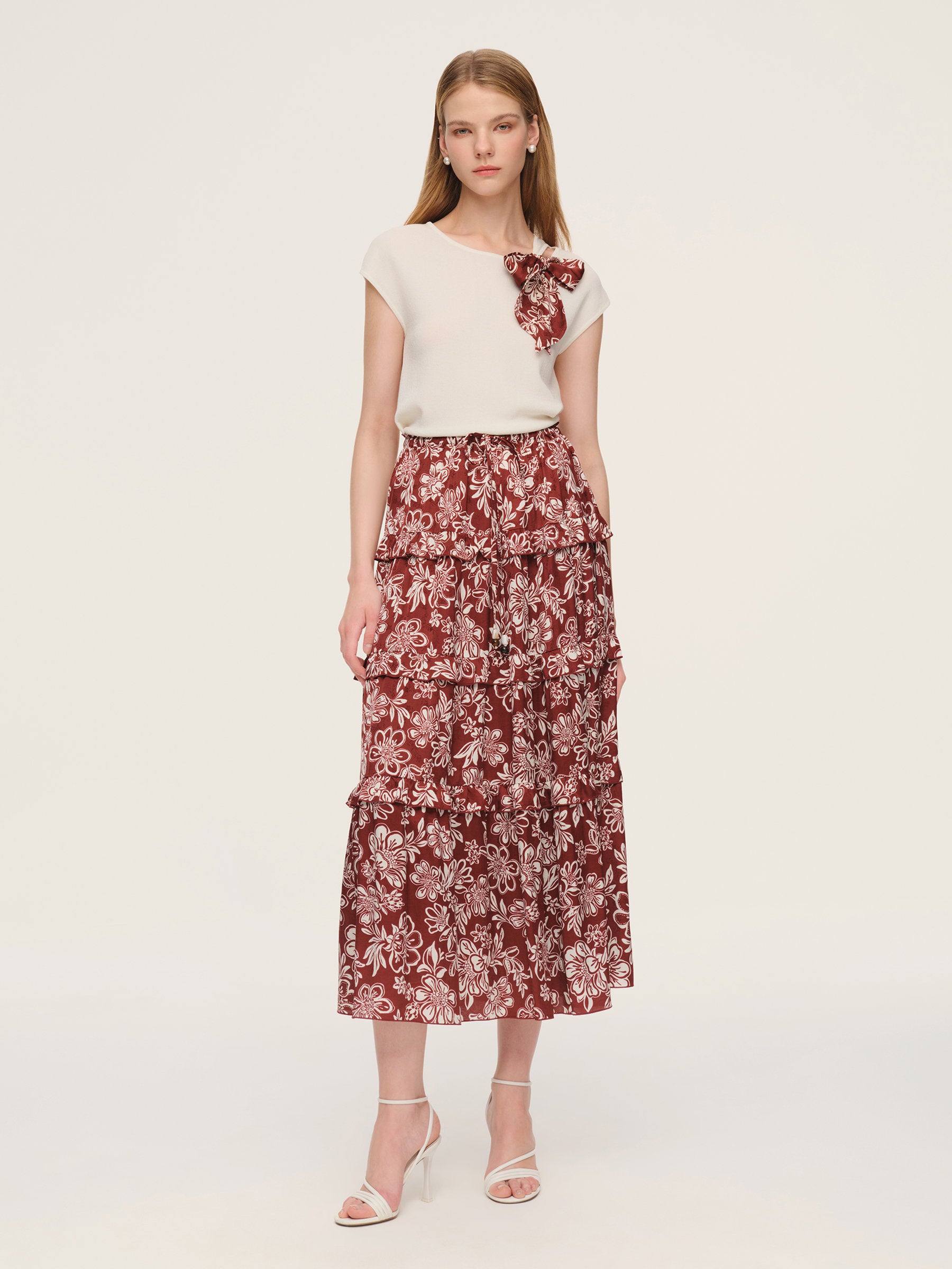 Cap Sleeve Knit Top And Marigold Floral Print Tiered Skirt Two-Piece Set With Silky Scarf GOELIA