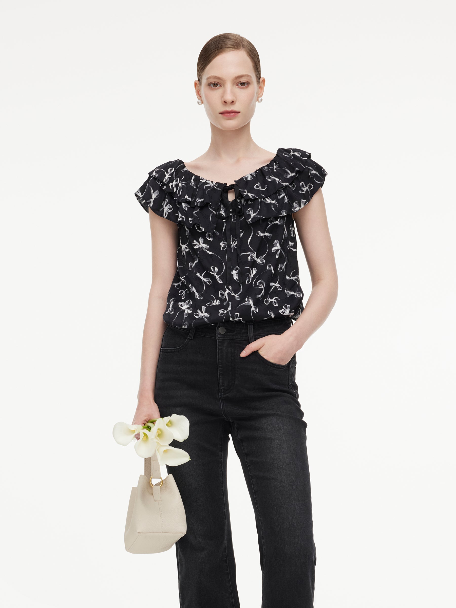 [Preview] Ribbon Print Tie Front Women Ruffle Blouse GOELIA