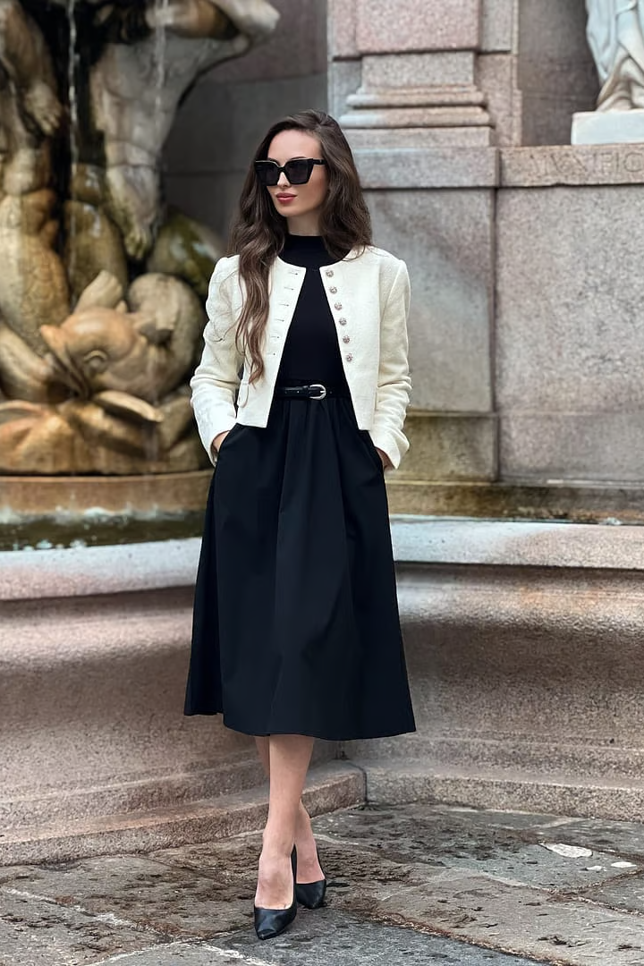 How to Dress Up a Black Dress? GOELIA How to Dress Up a Black Dress? GOELIA