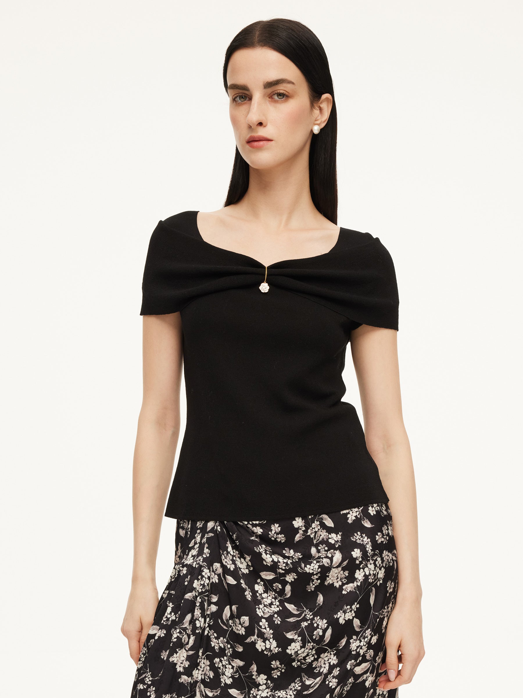 Lyocell Blend Off Shoulder Women Knit Top With Detachable Magnetic Flower GOELIA