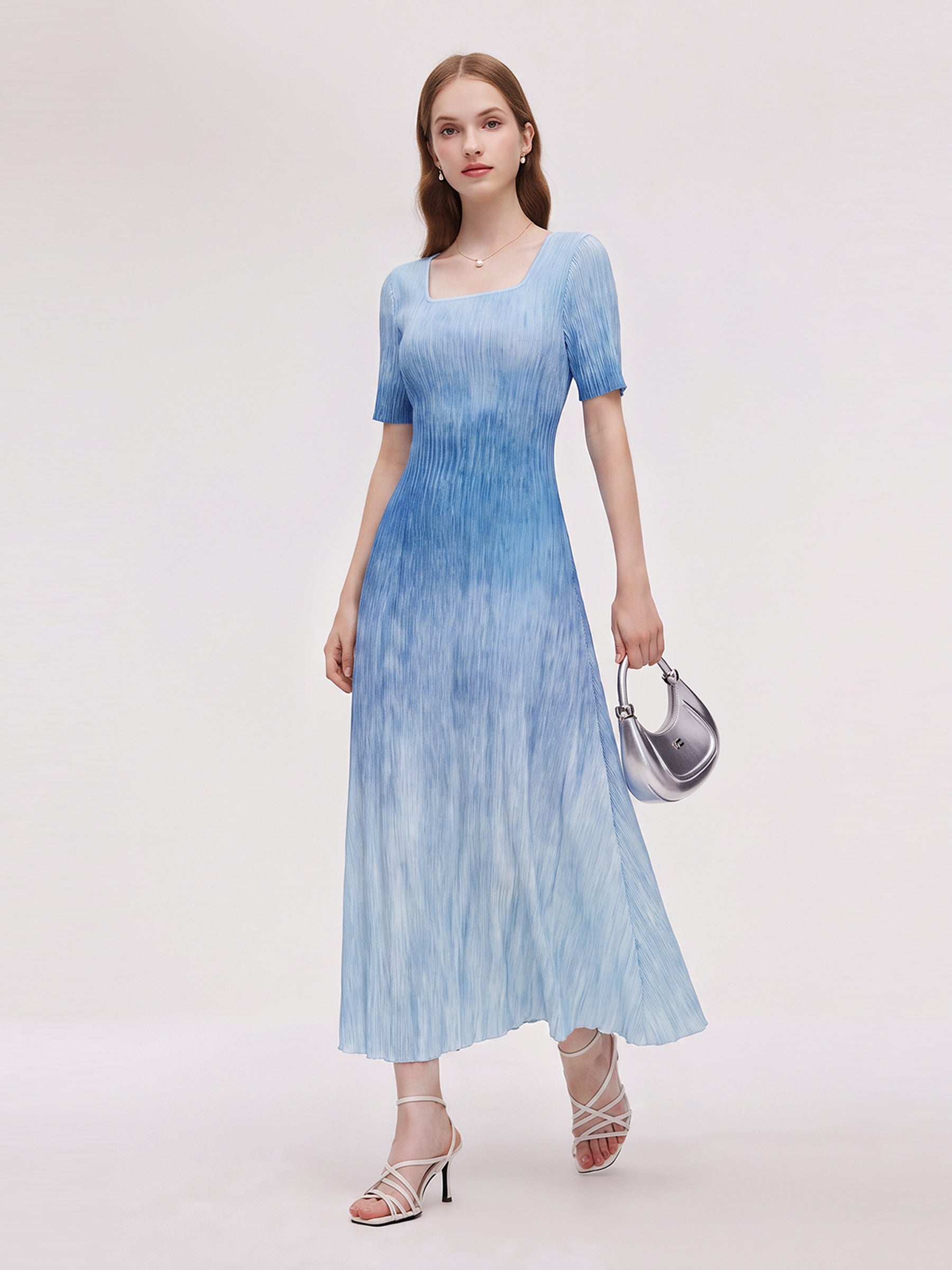 Blue And White Gradient Women Pleated Maxi Dress GOELIA