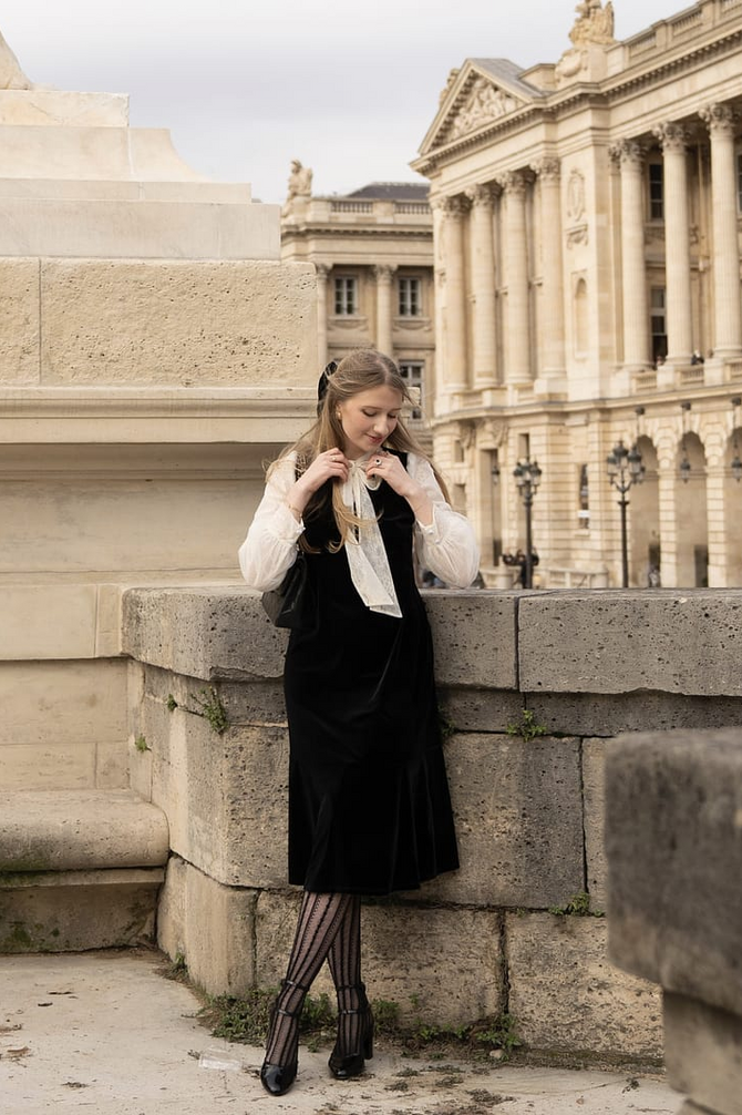 navy blue dress for baby girl How to Wear a Dress on a Cold Night from Cocktail to Formal – Dress for a  Night