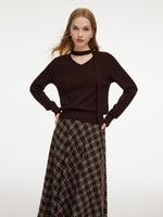 [Preview] V-Neck Knit Top And Plaid Skirt Two-Piece Set With Ribbon GOELIA