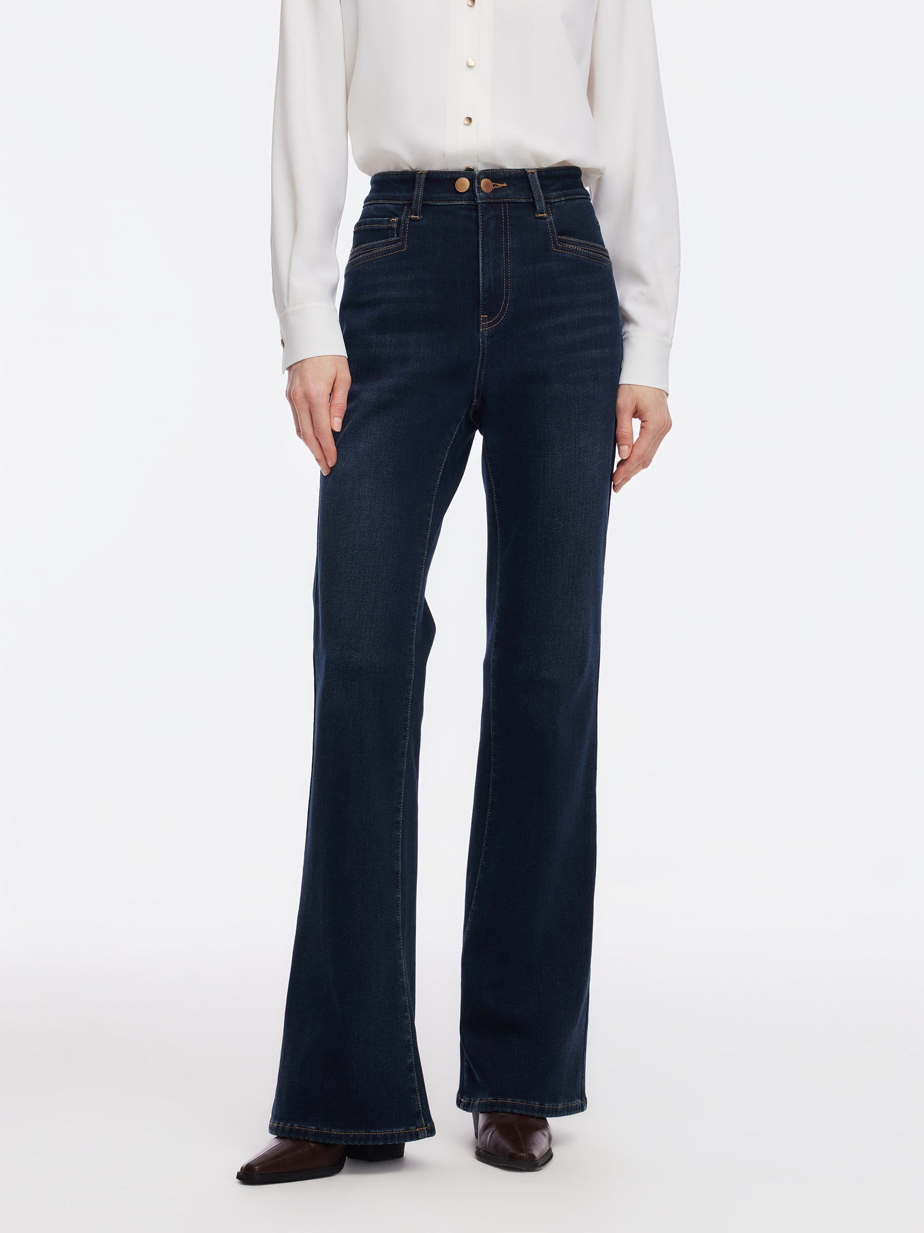 [Preview] Denim Fleece Lined Women Flared Jeans GOELIA
