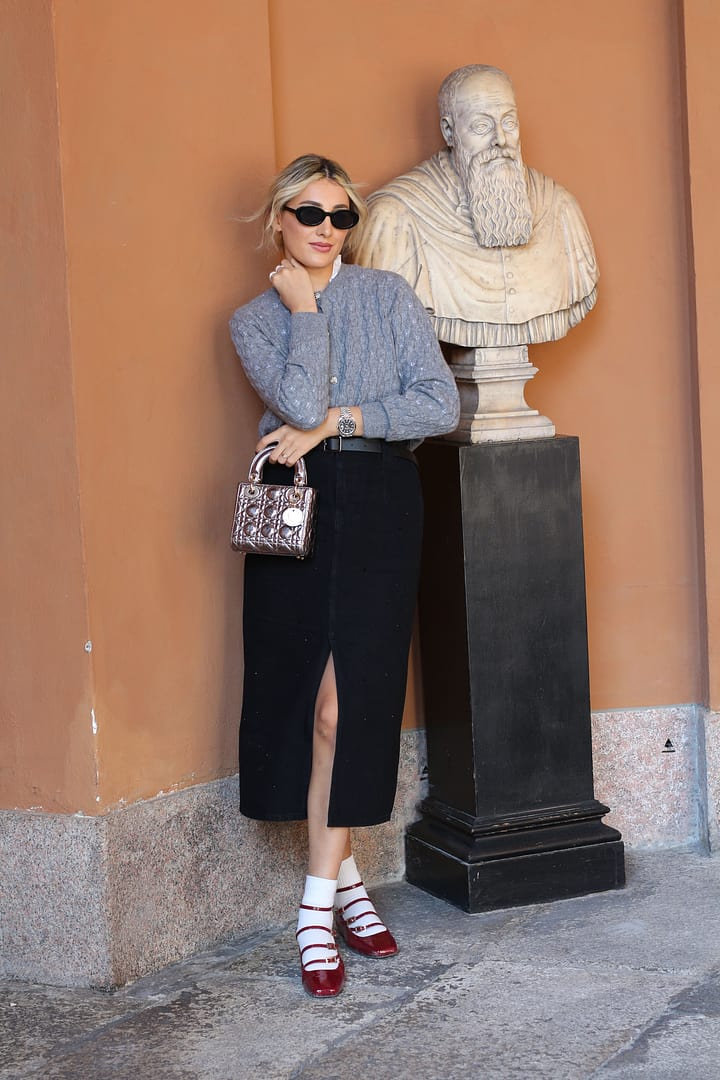 How to Wear a Cardigan with a Dress? GOELIA How to Wear a Cardigan with a Dress? GOELIA
