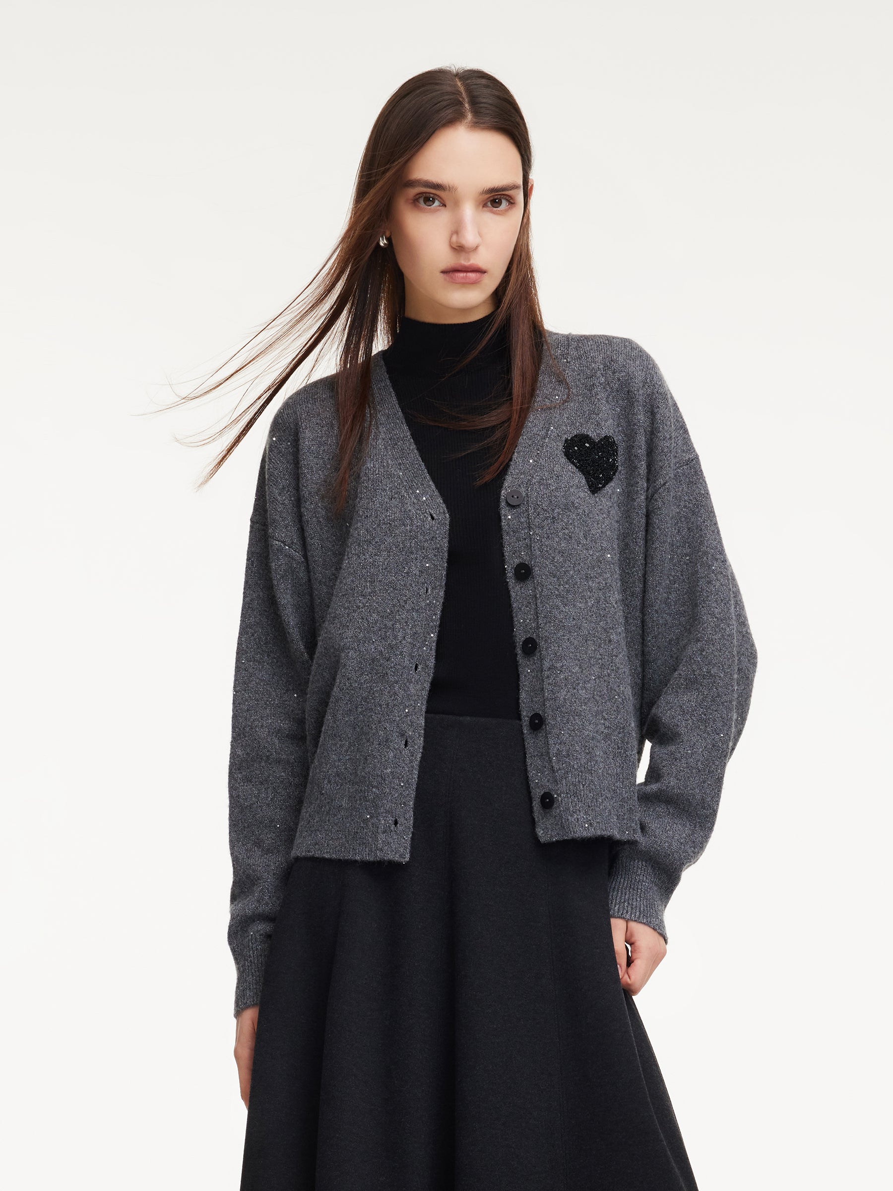 Sequined Heart V-Neck Women Cardigan GOELIA
