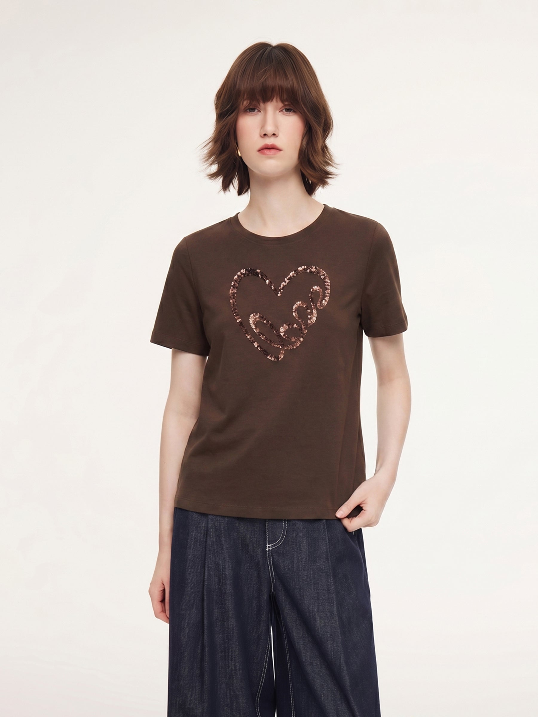 [Preview] Sequined Heart Round Neck Women T-Shirt GOELIA