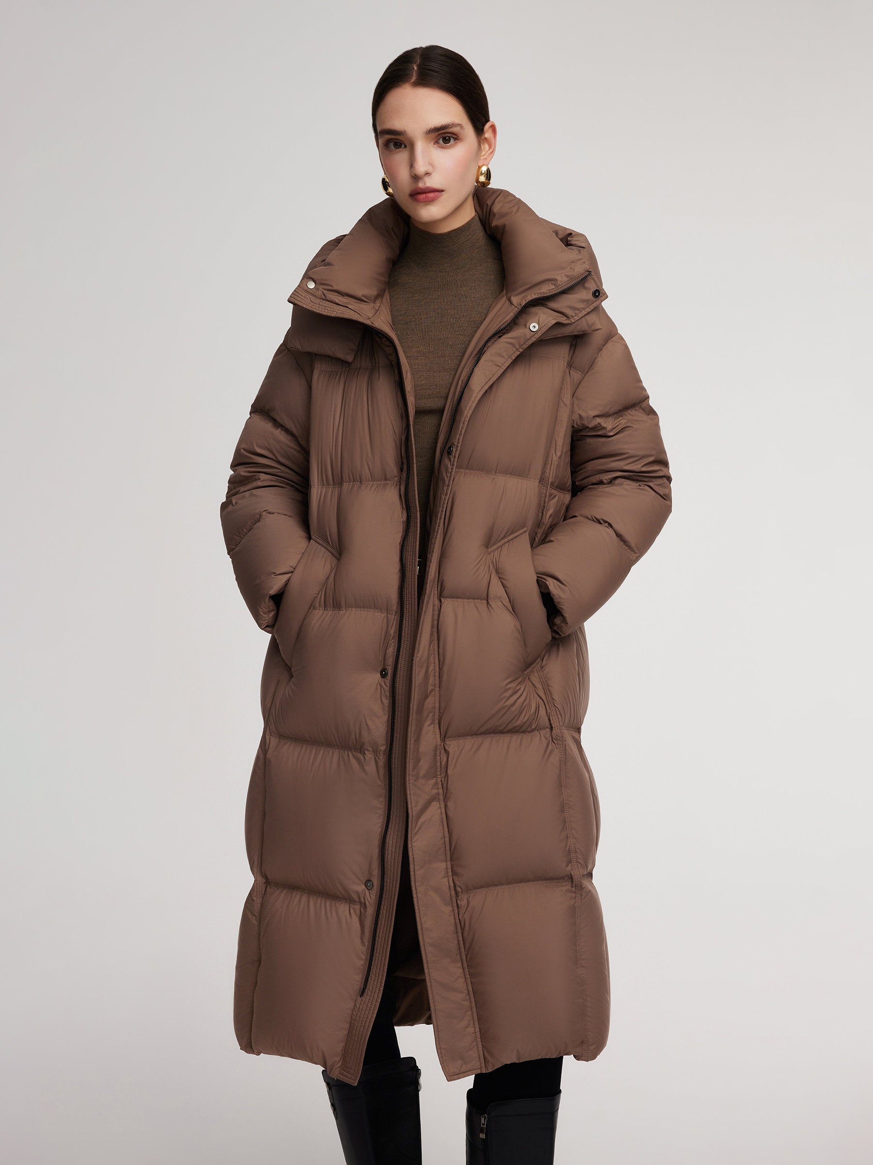 [Preview] Lightweight Hooded Unisex Long Goose Down Coat GOELIA
