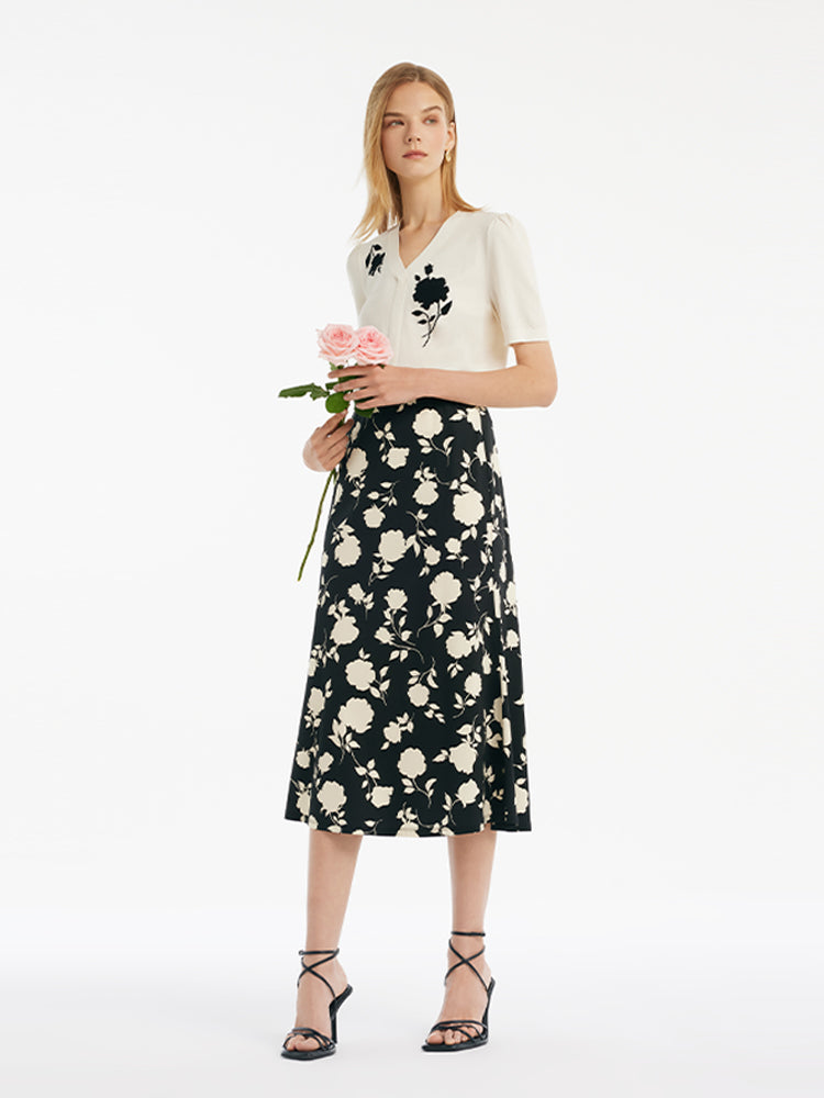 Black Rose Jacquard V-Neck Women Knit Top GOELIA