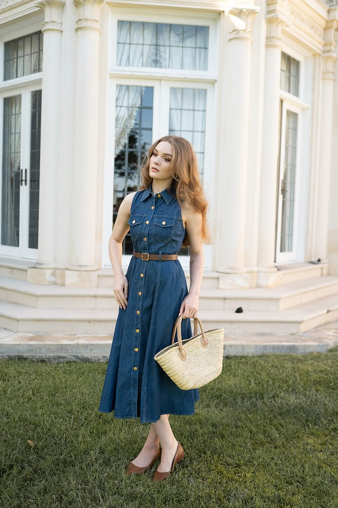 How to Style a Navy Blue Dress?  GOELIA