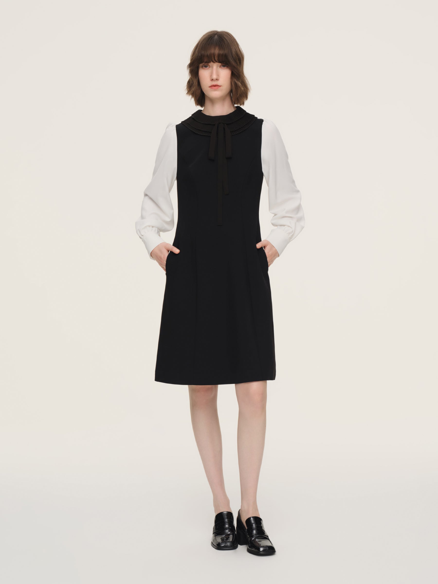 Worsted Wool Blend Ruffle Collar Women Mini Dress With Detachable Ribbon GOELIA