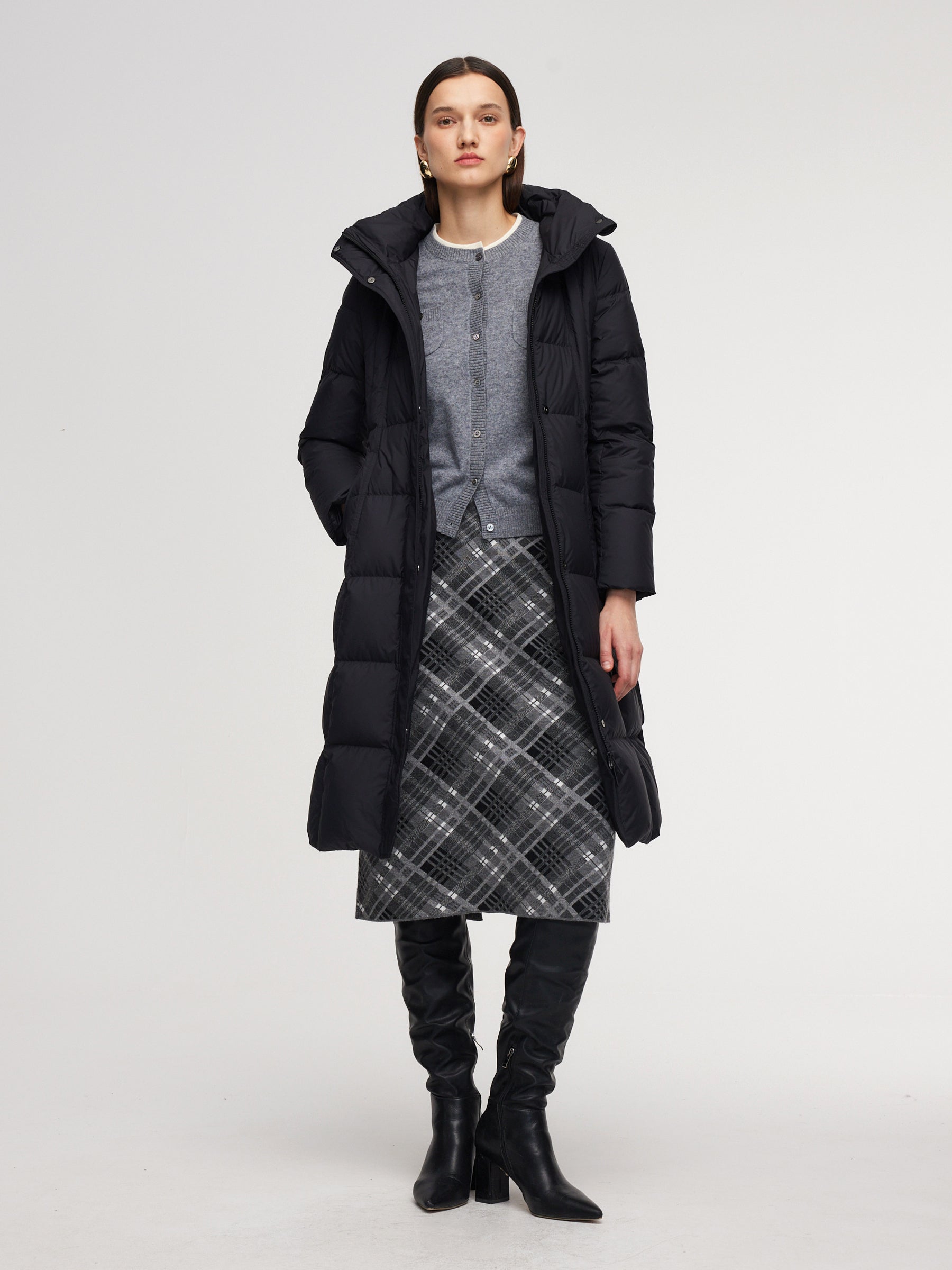 [Preview] Windproof Hooded Goose Down Coat With Belt GOELIA