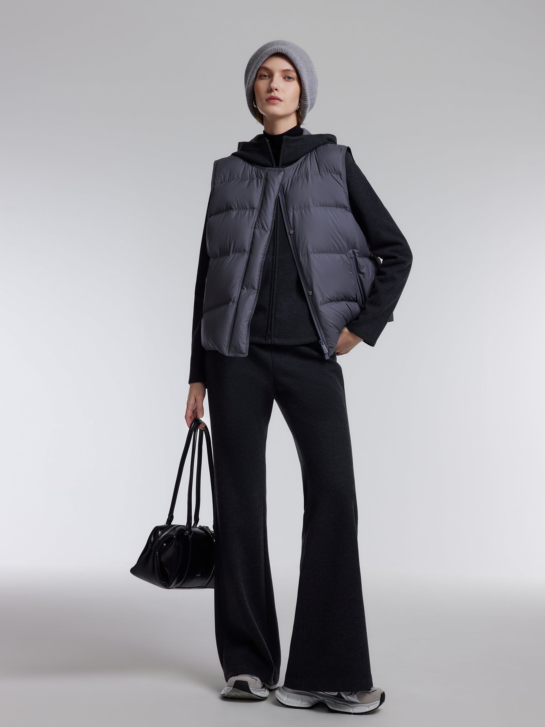 [Preview] Goose Down Vest And Knit Zip-Up Hoodie Two-Piece Set GOELIA