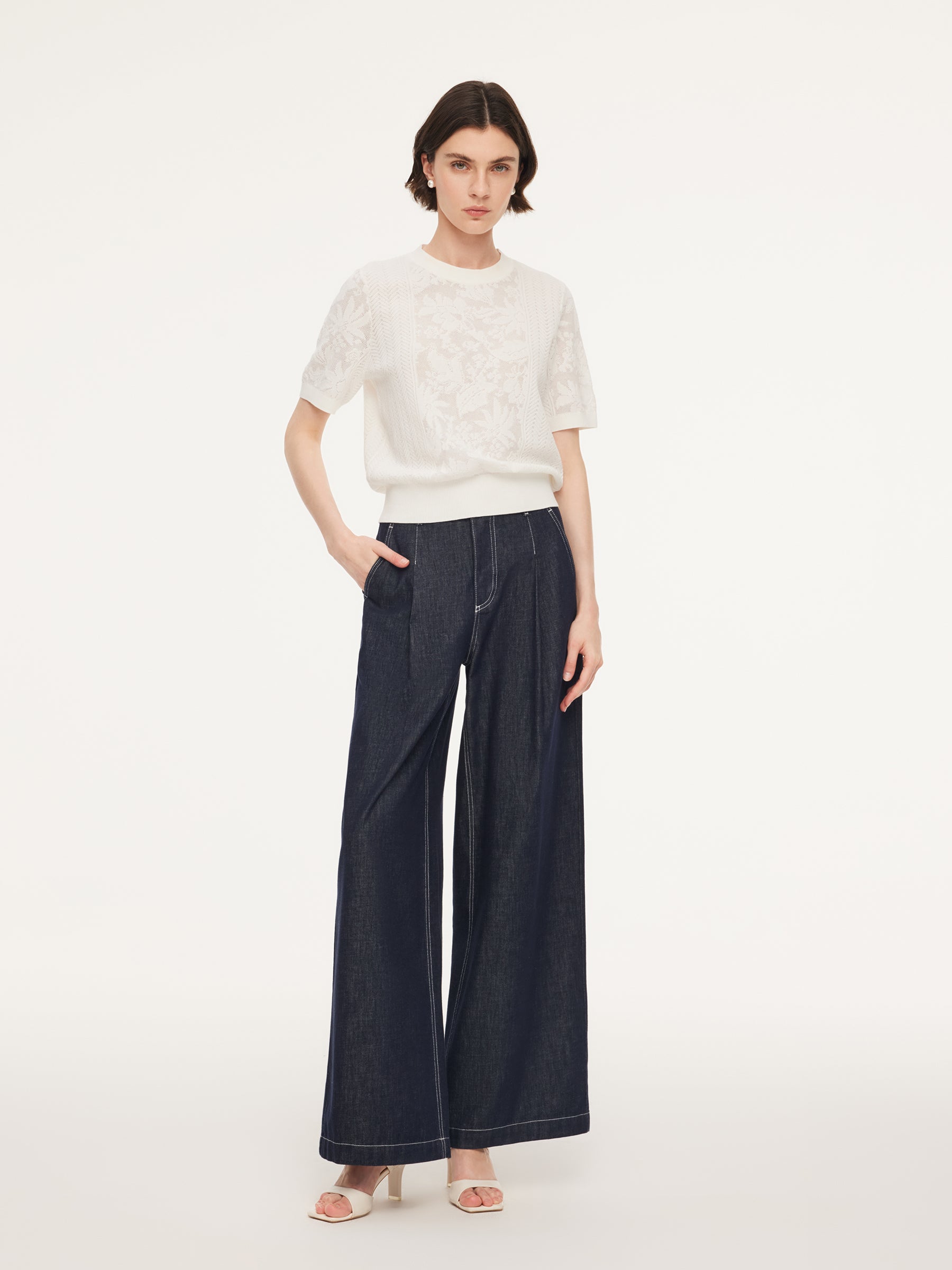 Lace Jacquard Round Neck Women Knit Top GOELIA