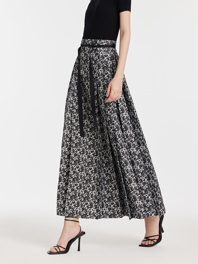 Camellia Jacquard Pleated Women Mamianqun With Bottomed Skirt