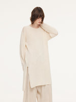 Loose Fit H-Line Round Neck Unisex Sweater GOELIA