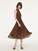 Mock Neck Sleeveless A-Line Women Pleated Maxi Dress GOELIA