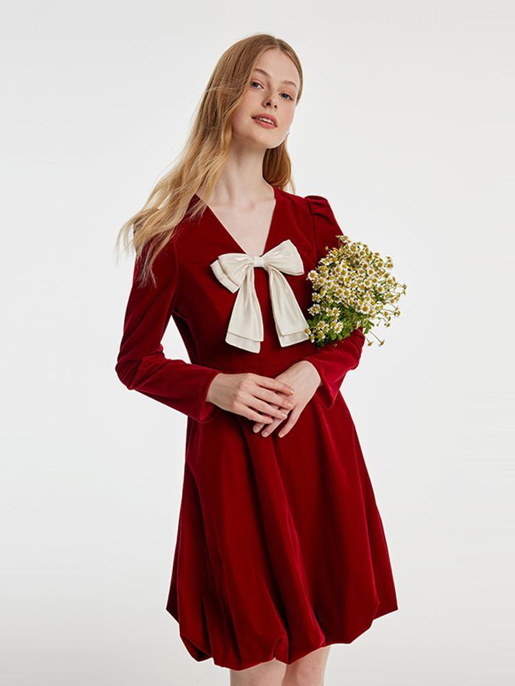 Velvet Dress With Detachable Bowknot GOELIA