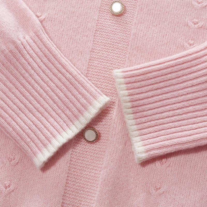 One-piece Seamless Wool Sweater GOELIA
