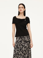 Lyocell Blend Off Shoulder Women Knit Top With Detachable Magnetic Flower GOELIA