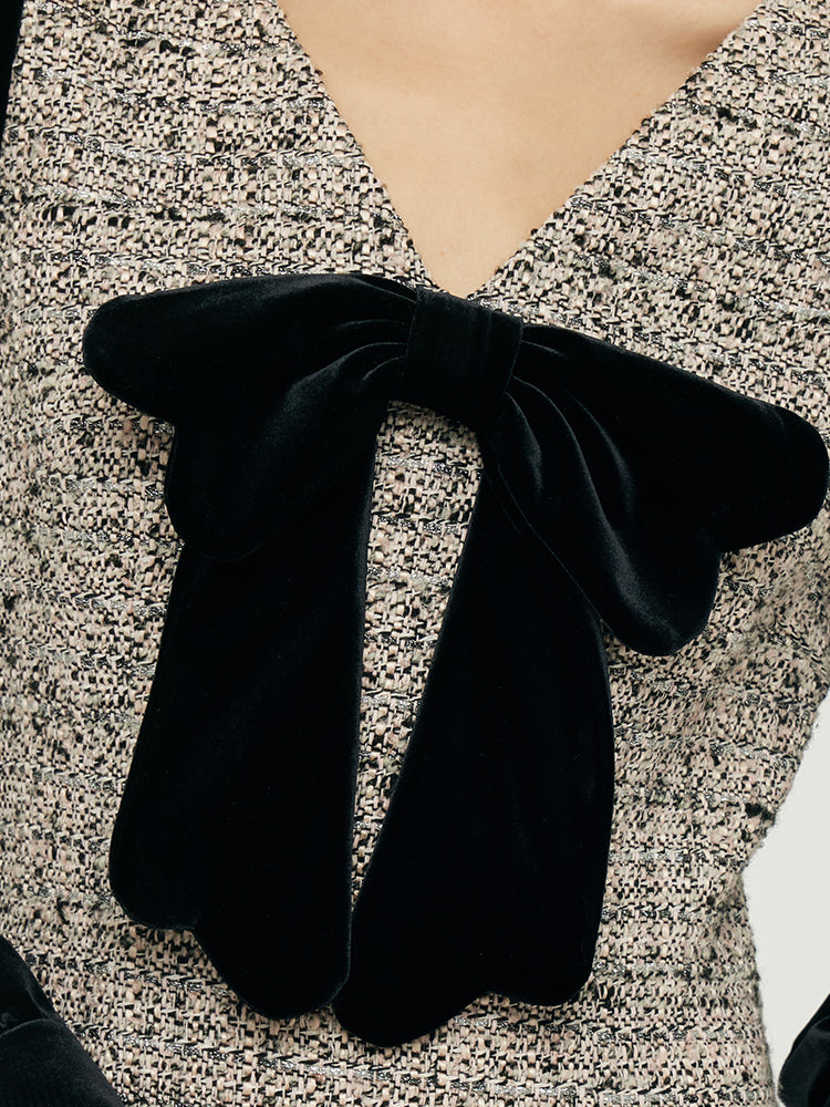 100% Wool Women Coat With Detachable Bowknot