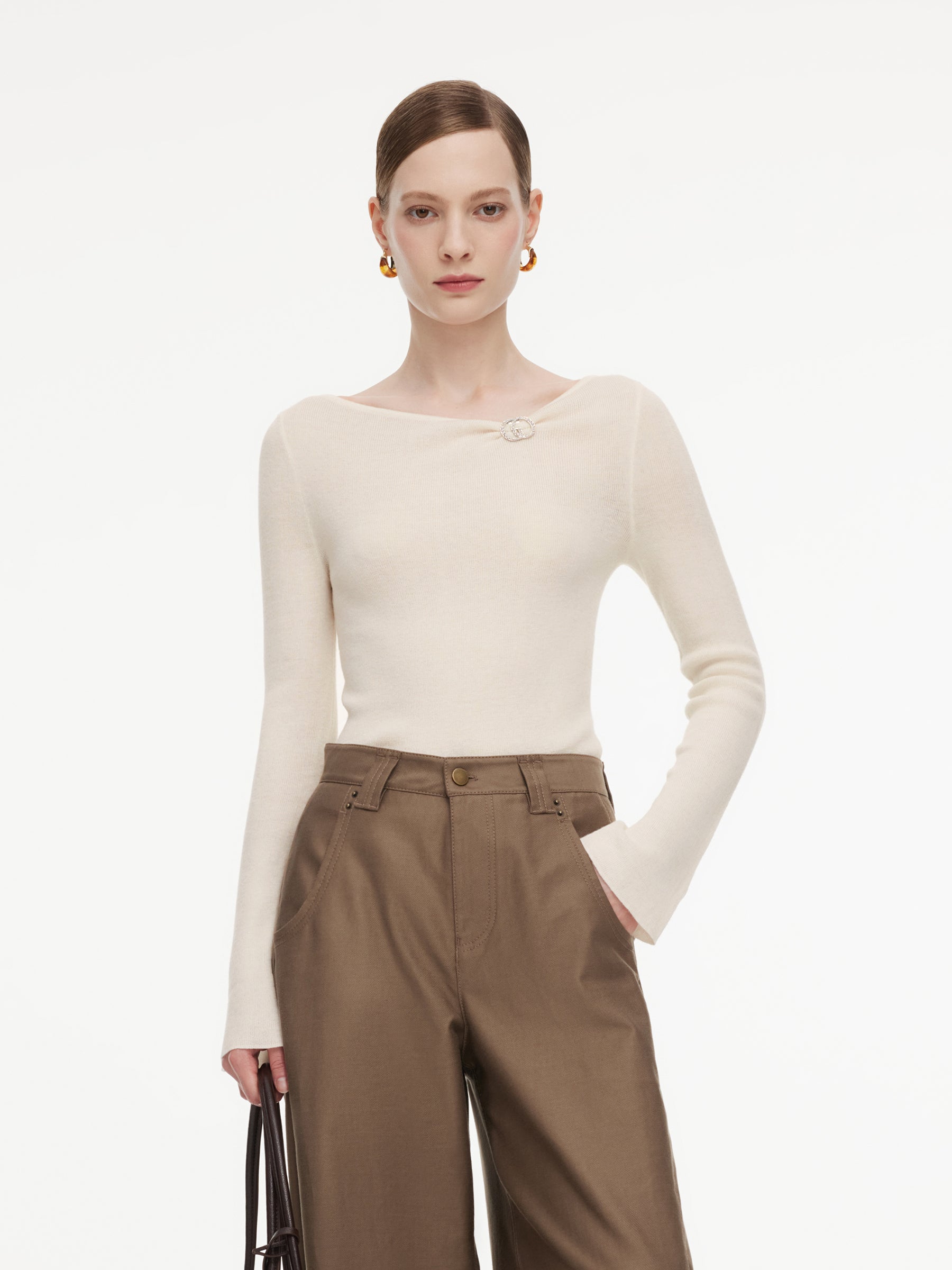 Wool Blend Boat Neck Women Knit Top With GO Letter Clip GOELIA