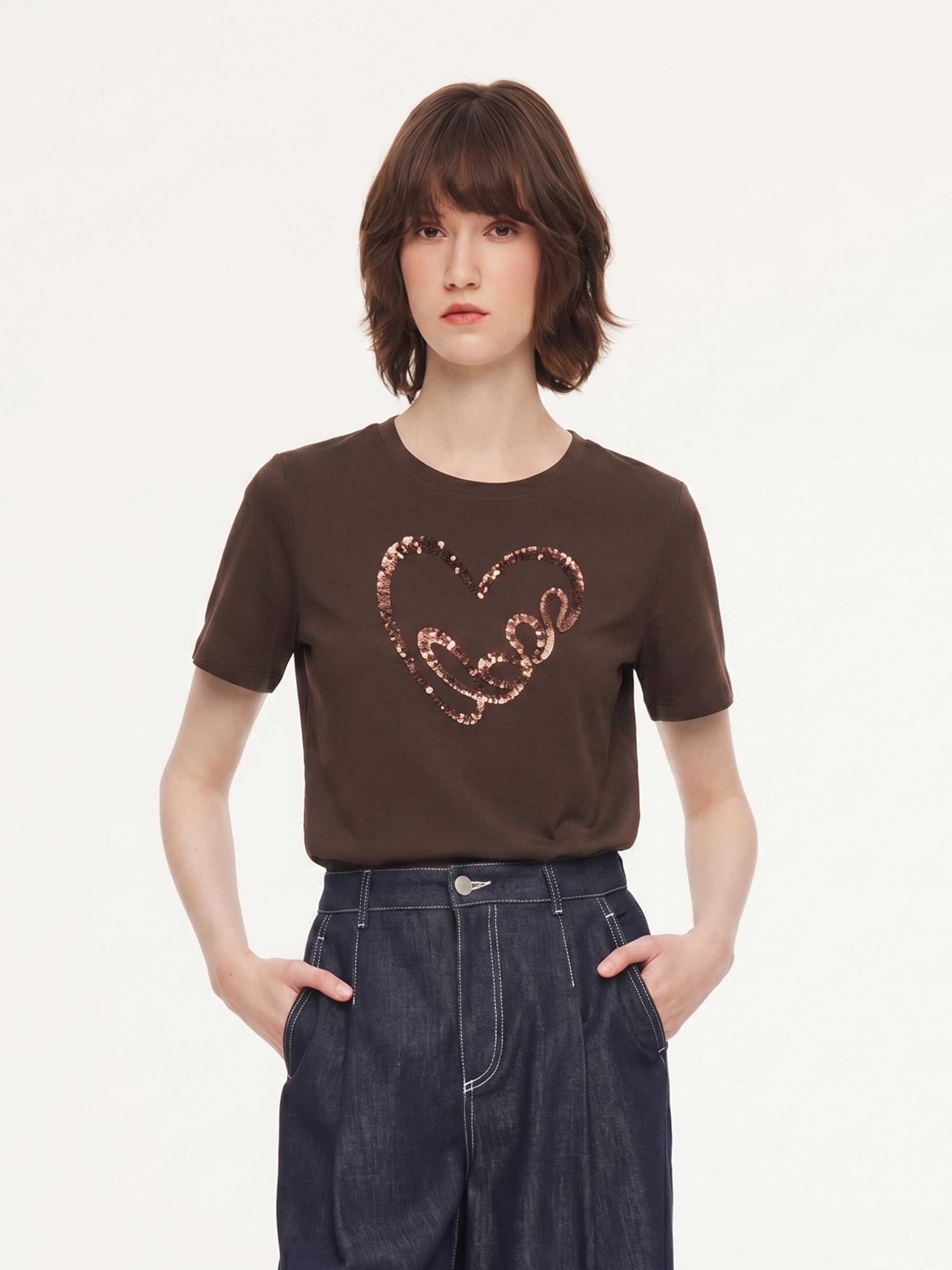 [Preview] Sequined Heart Round Neck Women T-Shirt GOELIA