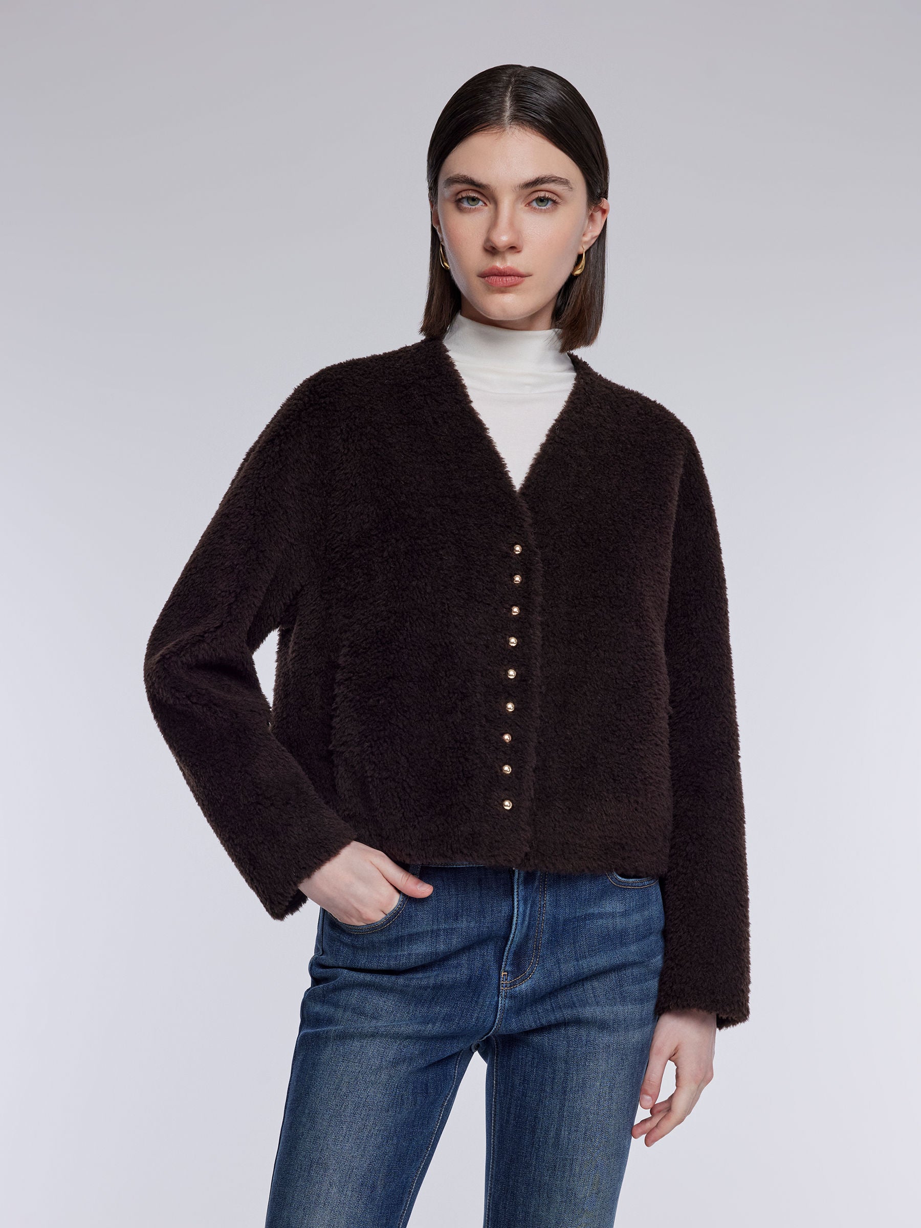 [Preview] 100% Shearling Wool V-Neck Women Coat GOELIA