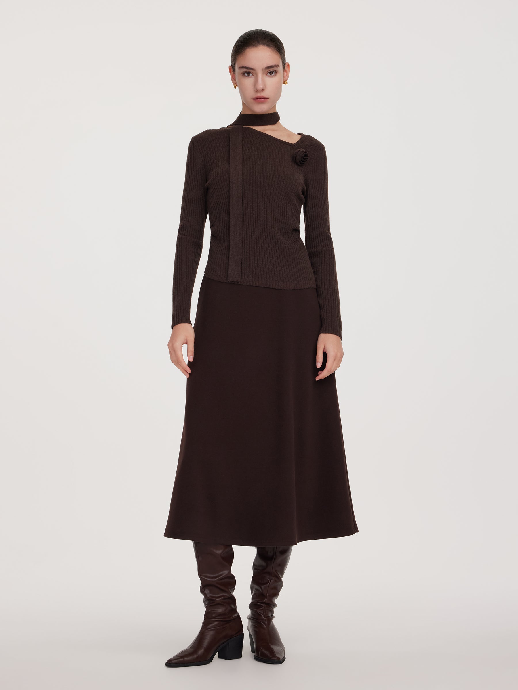 Asymmetrical Hem Knit Scarf Top And A-Line Skirt Two-Piece Set With Detachable Flower GOELIA