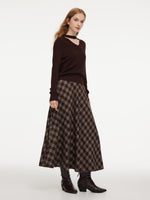 [Preview] V-Neck Knit Top And Plaid Skirt Two-Piece Set With Ribbon GOELIA