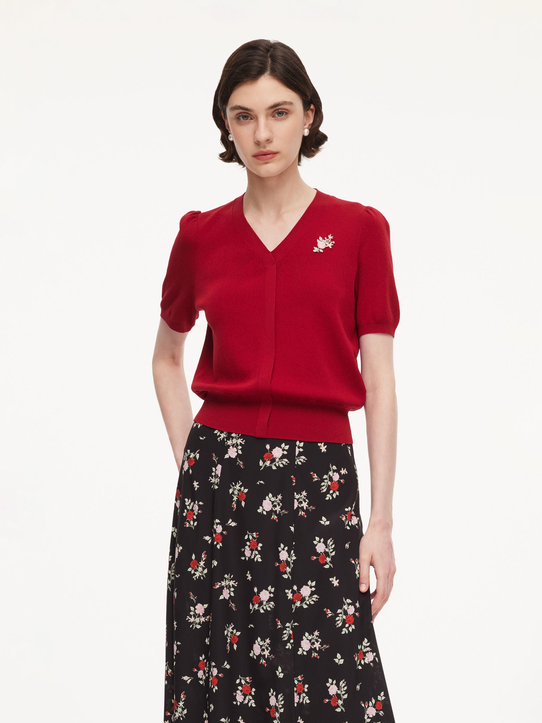 [Preview] Tencel Blend Floral Embroidered Women Knit Top GOELIA