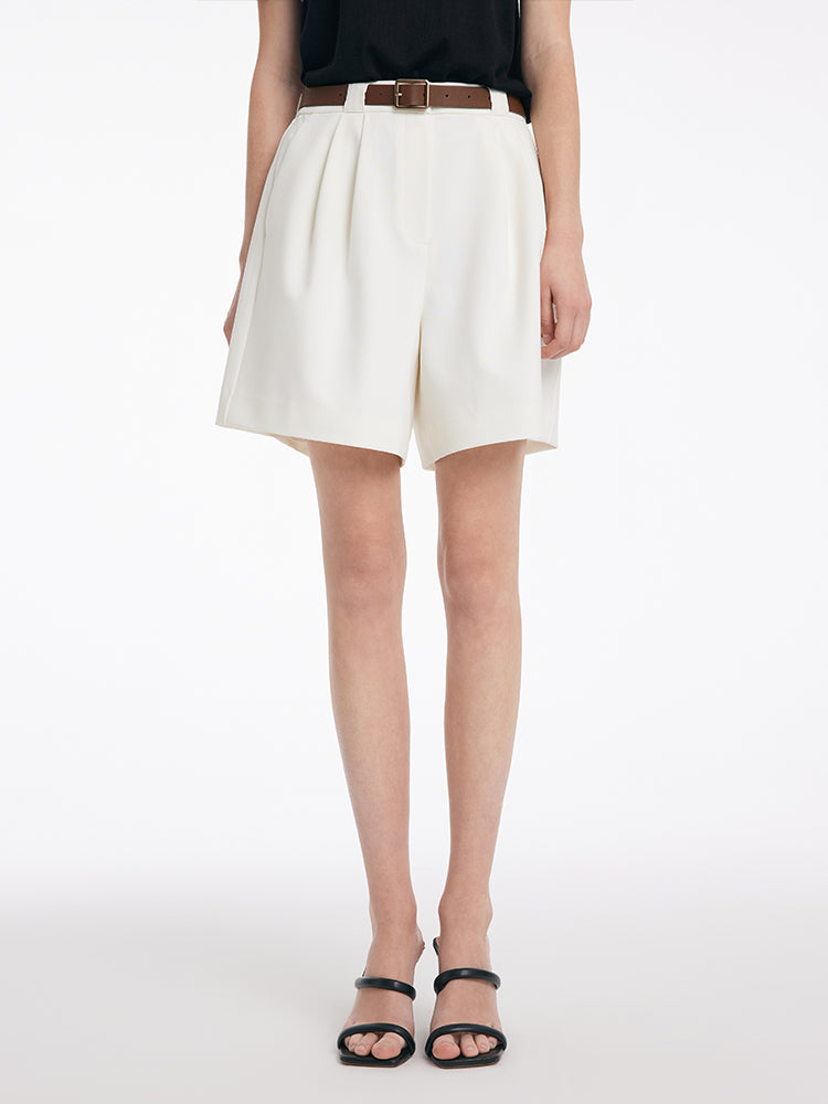 White Loose A-Line Shorts With Belt GOELIA