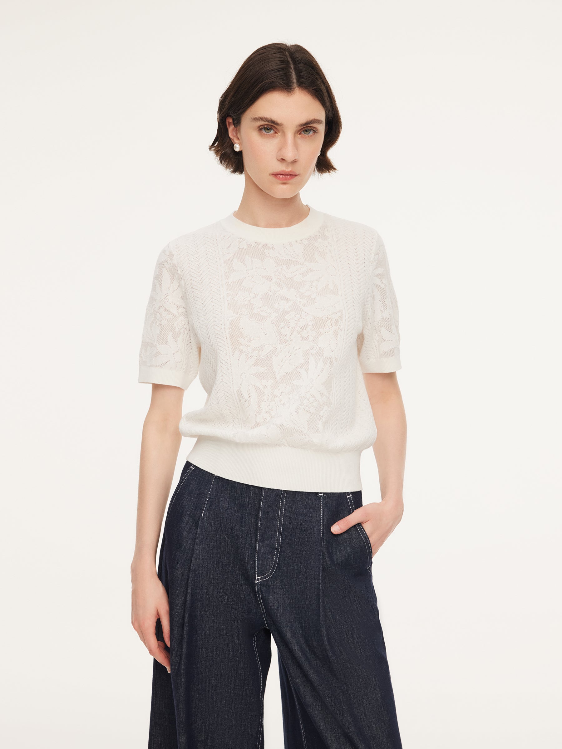 Lace Jacquard Round Neck Women Knit Top GOELIA