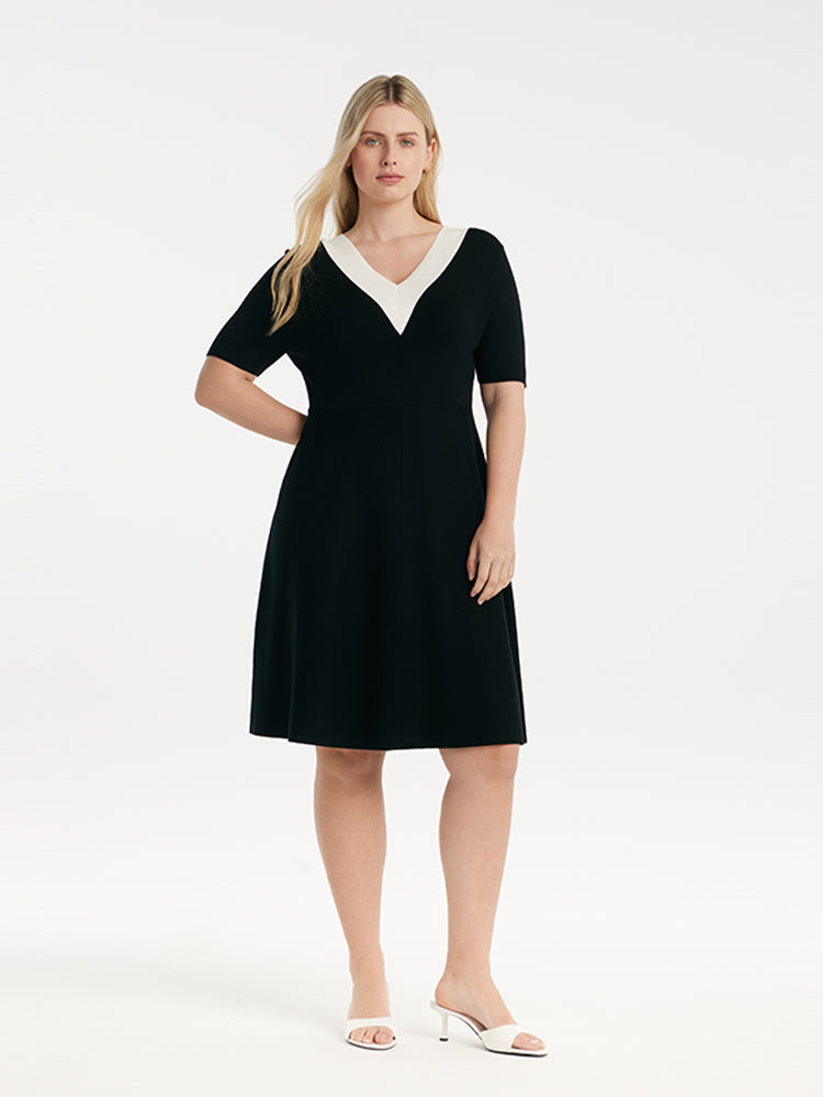 Figure-Flattering V-Neck Slimming Dress with Contour Inserts