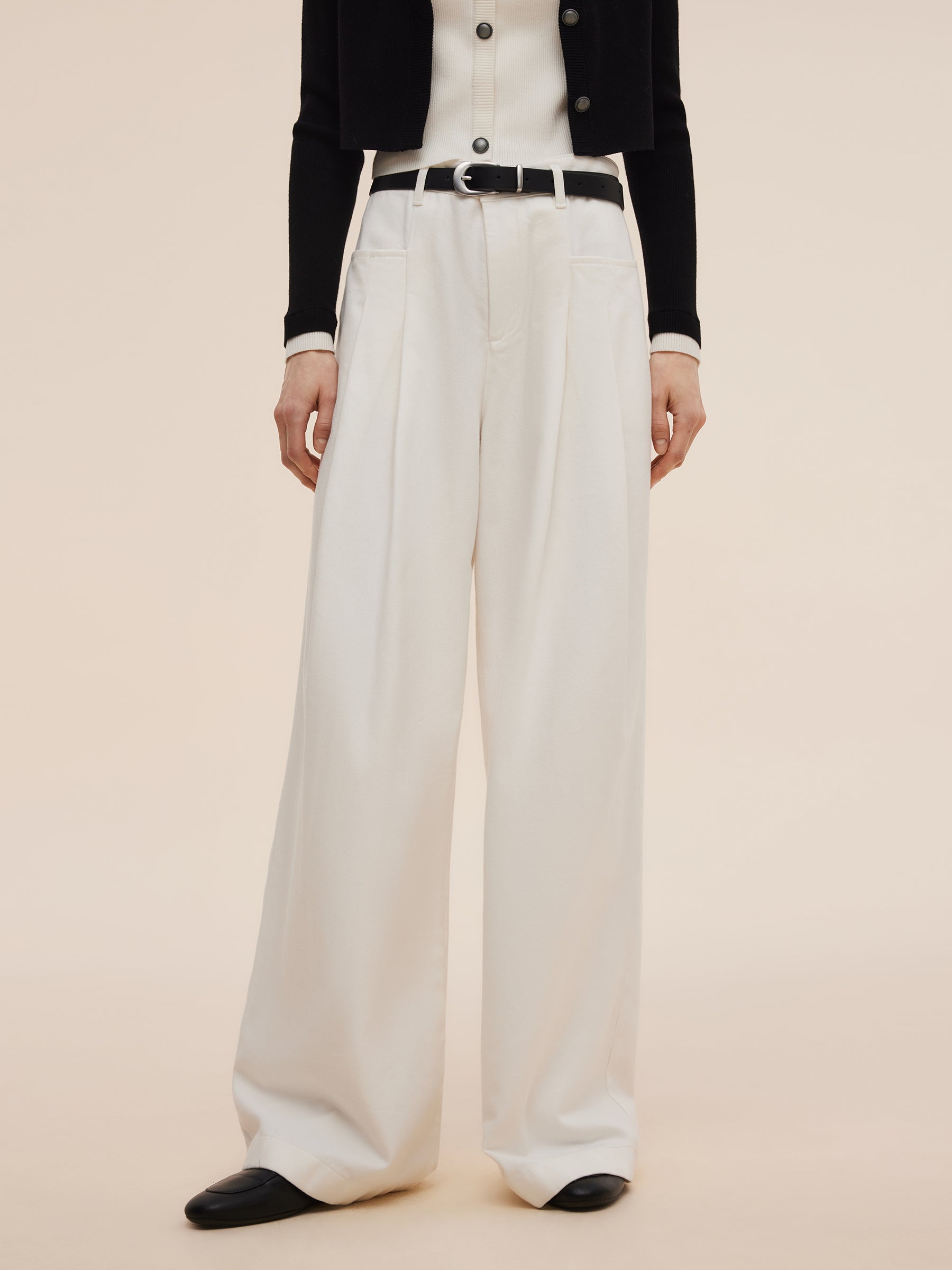 Denim Women High-Waisted Wide Leg Jeans With Leather Belt GOELIA