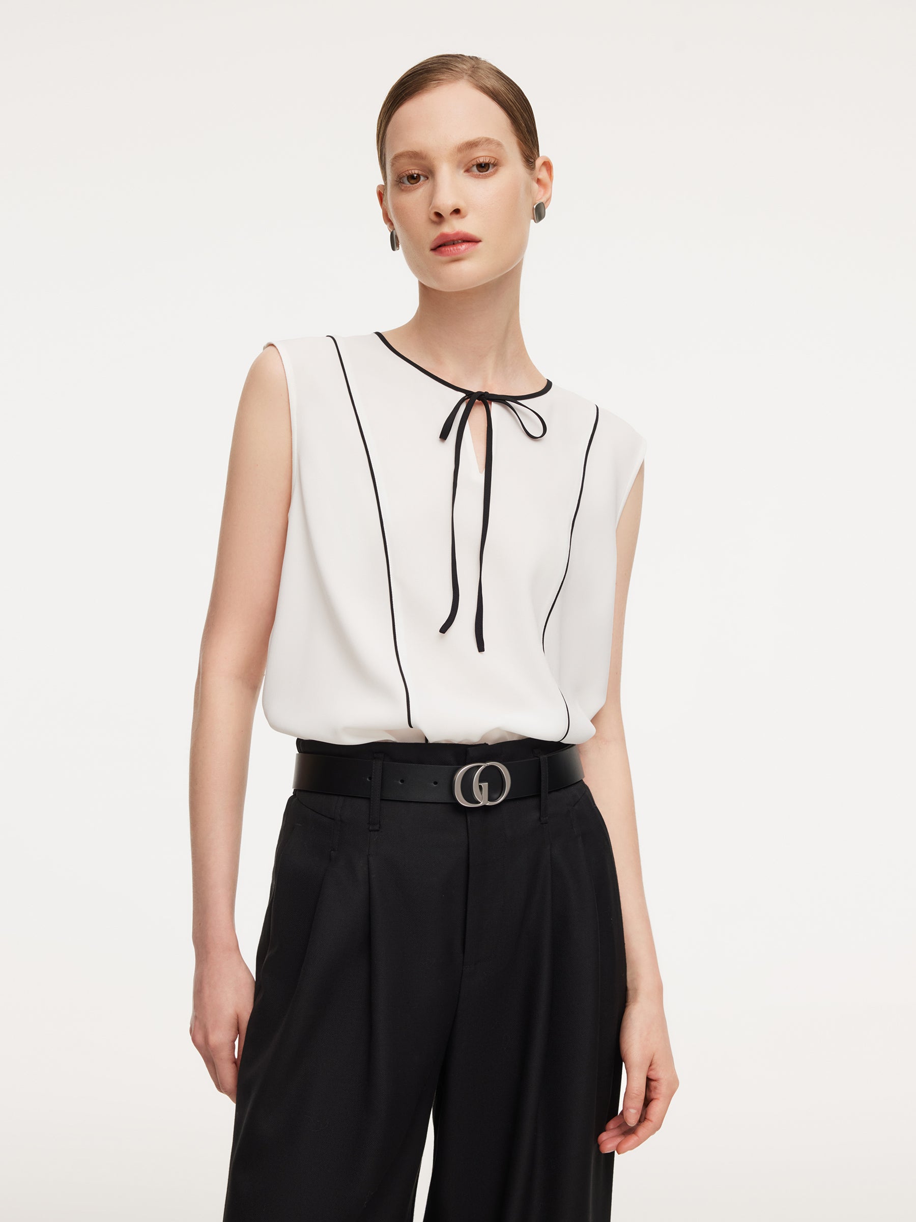 [Preview] Acetate Blend Tie Front Contrast Trim Women Tank Top GOELIA