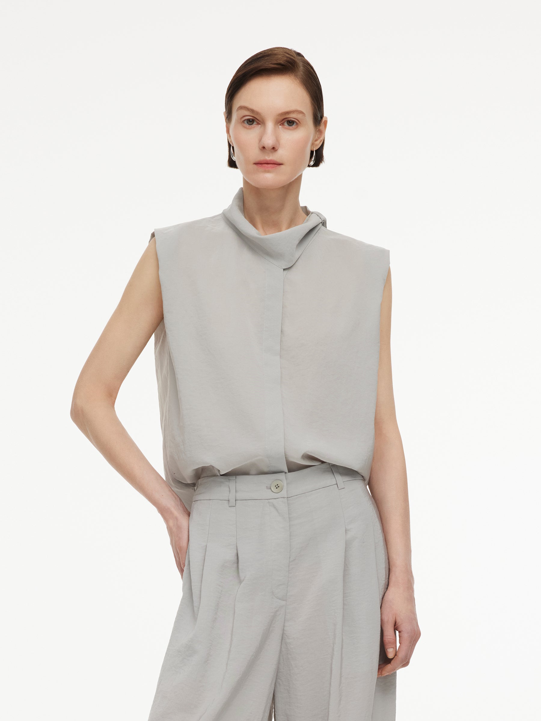 [Preview] Triacetate Blend Ribbon Neck Women Sleeveless Shirt GOELIA