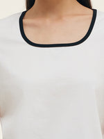 Contrast Trim Knit Top And Skirt Two-Piece Set With Belt GOELIA