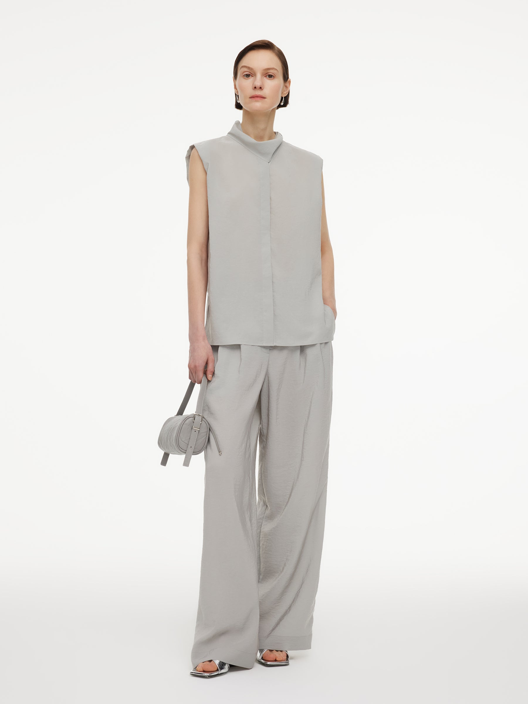 [Preview] Triacetate Blend Ribbon Neck Women Sleeveless Shirt GOELIA
